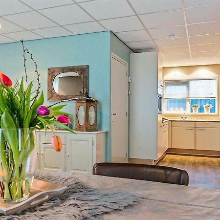 Sfeervol 6 Persoons Appartement - Van Alle Gemakken Voorzien! Bakkeveen Kültér fotó