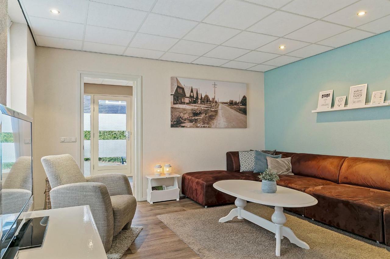Sfeervol 6 Persoons Appartement - Van Alle Gemakken Voorzien! Bakkeveen Kültér fotó